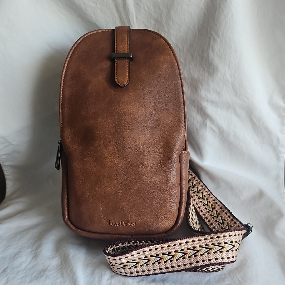 NWOT Love Deliver Brown Crossbody Bag